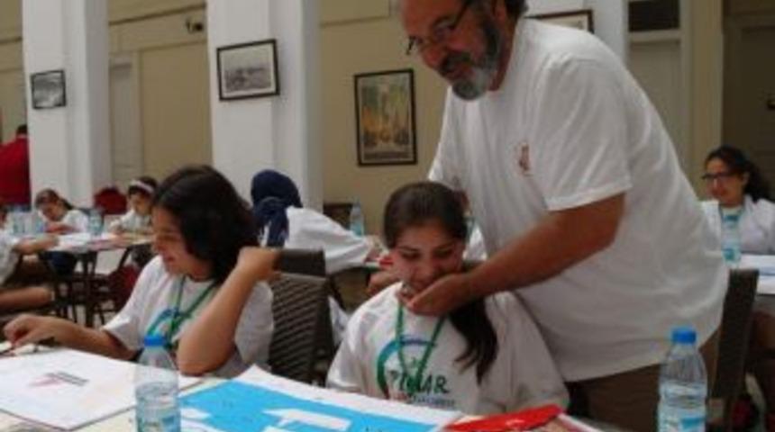 Minik Ressamların Eserleri G&ouml;z Kamaştırdı