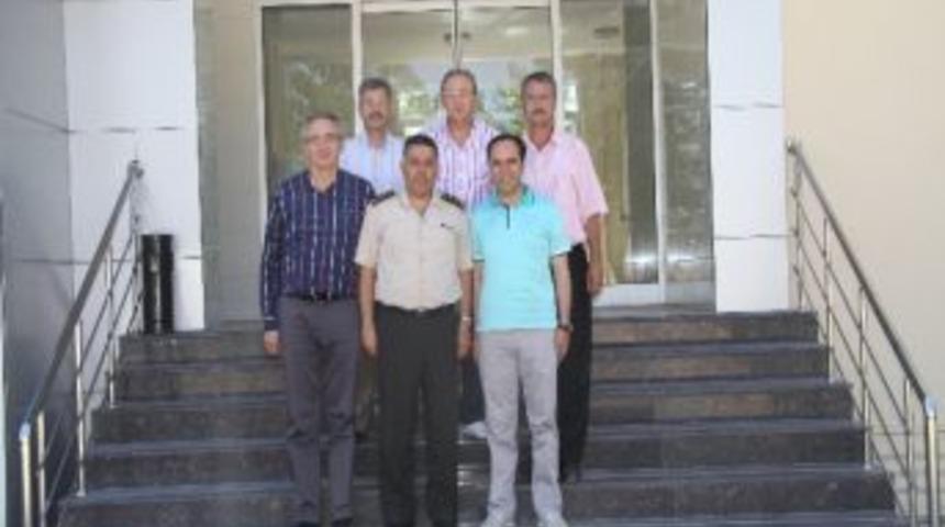 Garnizon Komutanı Albay &Ouml;zcan&rsquo;dan Uosb Y&ouml;netimine Veda Ziyareti