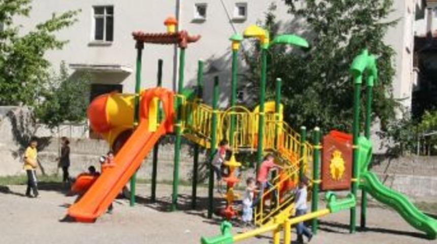 Sungurlu&rsquo;da Parklar Yenileniyor