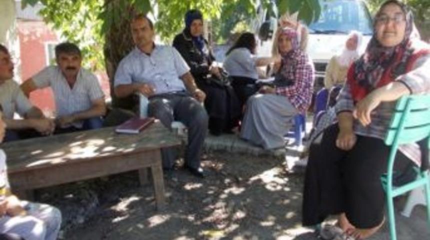 Ak Parti Gen&ccedil;lik Kollarından K&ouml;y Ziyareti