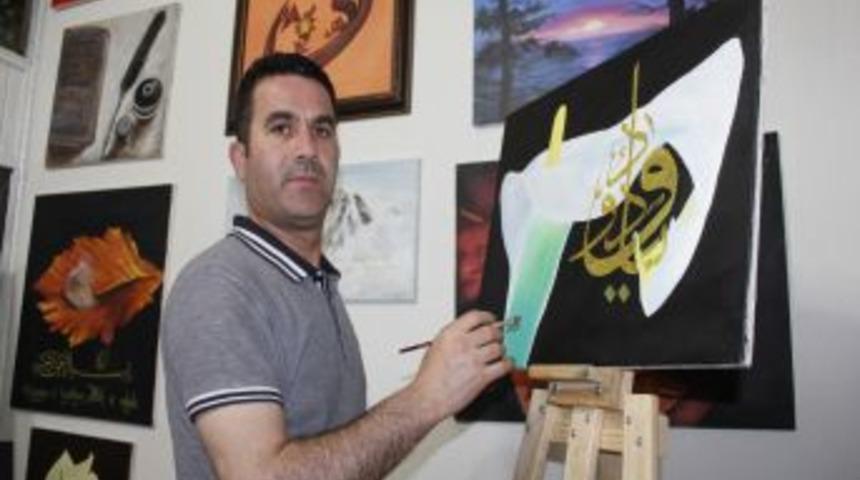 Hat Ile Resmi Aynı Tuvalde Buluşturdu