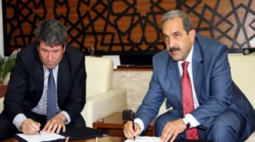 Uygulamalı Girişimcilik Eğitimi Protokol&uuml; İmzalandı