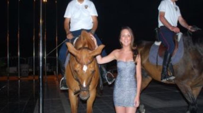 Marmaris'te Atlı Polis D&ouml;nemi