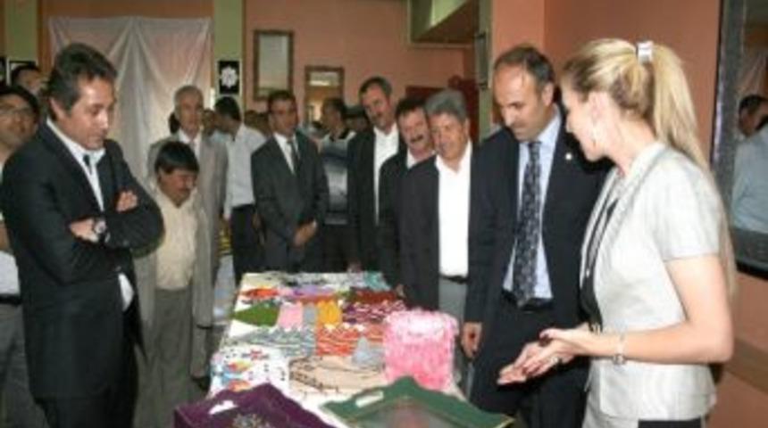 Pasinler&rsquo;de Duygulandıran Sergi