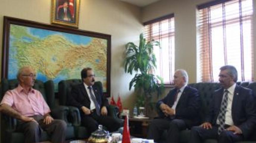 Kızılay Genel Başkanı Akar: S&uuml;rekli Kan Veren Don&ouml;re Ihtiyacımız Var