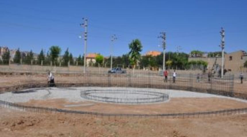 Kent Parkı Yapım &Ccedil;alışmaları Başladı