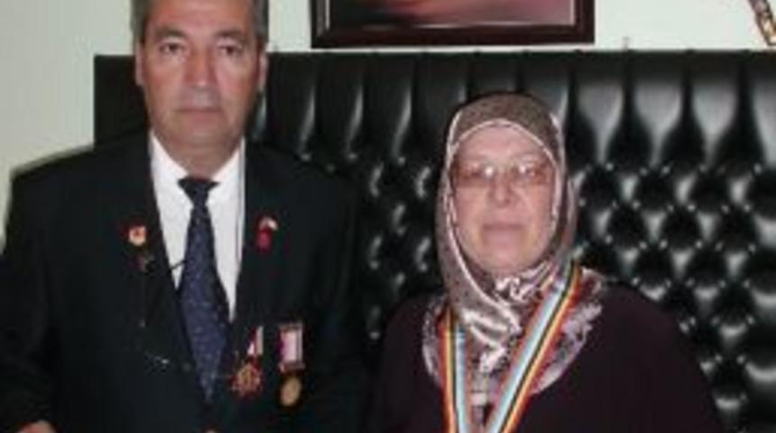 Kore H&uuml;k&uuml;meti Bursalı Gazileri Onurlandırdı