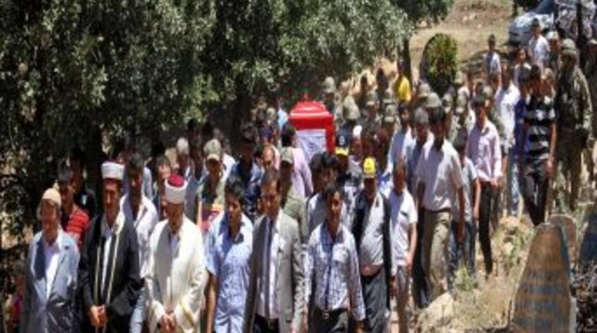 Hani, D&ouml;rd&uuml;nc&uuml; Şehidini Son Yolculuğuna Uğurladı