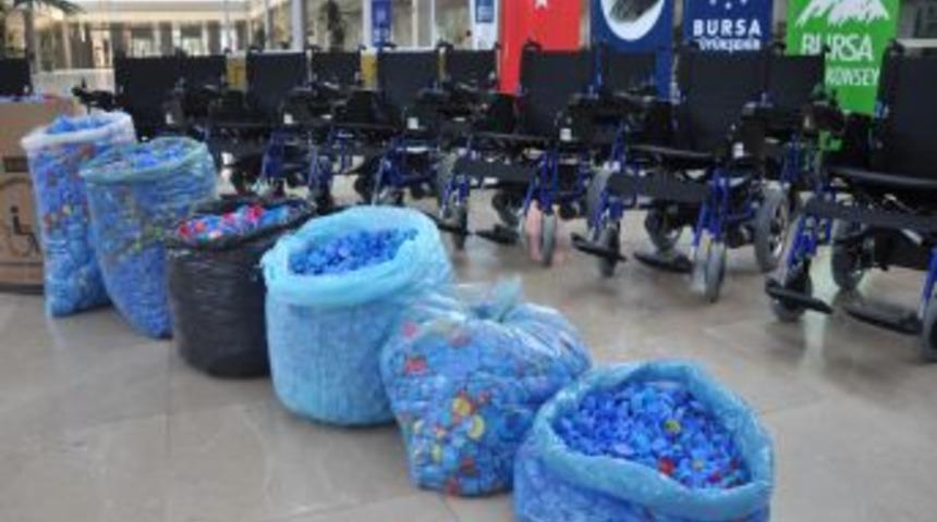 Sınırdaki Mehmet&ccedil;ik'ten Engellilere Destek