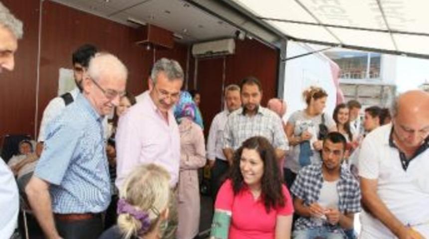 Kızılay Kan Bağış Aracı Gebze'de
