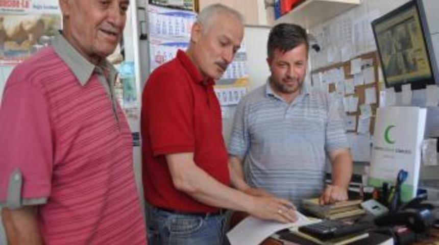 'Sigara &Uuml;retimi İnsanlık Su&ccedil;udur' Imza Kampanyasına Destekler S&uuml;r&uuml;yor