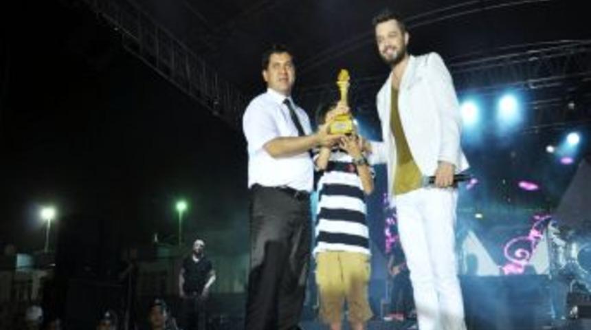 9. Kemer Altın Nar K&uuml;lt&uuml;r Ve Sanat Festivali Coşkulu Başladı