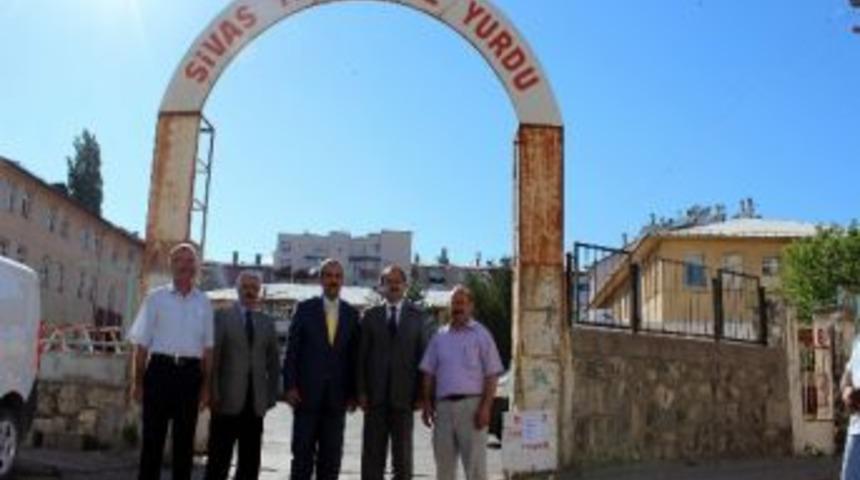 Belediye Yetiştirme Yurdunu Teslim Aldı