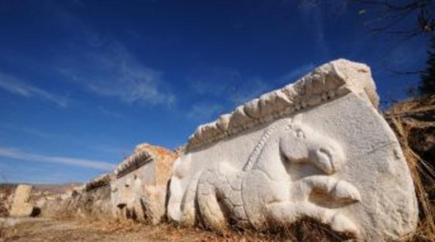 Yalva&ccedil;, Akıl Ve G&ouml;n&uuml;l İle Markalaşıyor