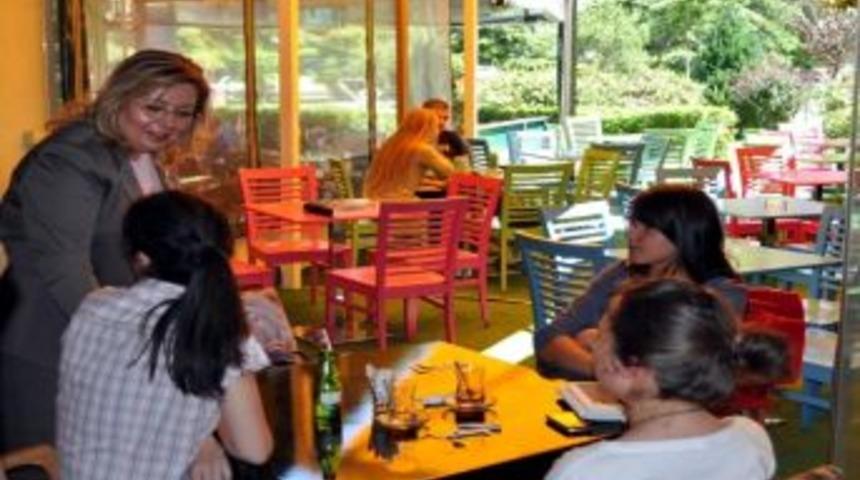 Ak Parti Eskişehir Milletvekili &Uuml;lker Can Esnaf Ziyareti Yaptı