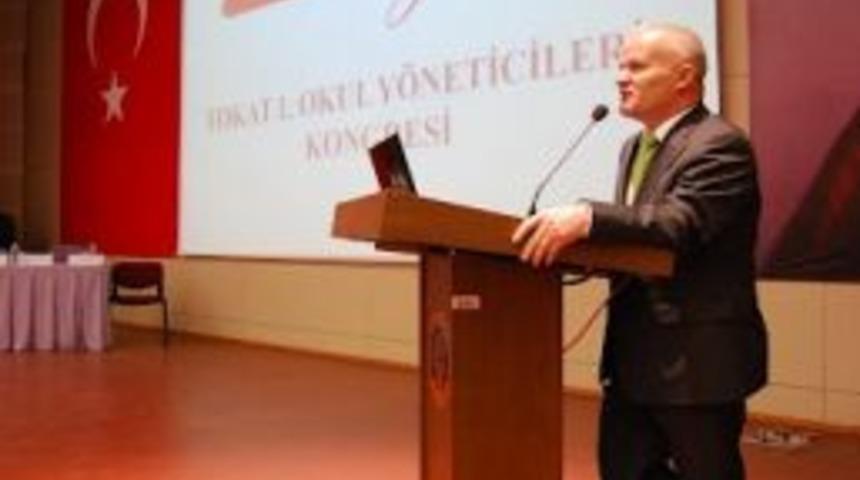 Tokat'ta '1. Okul Y&ouml;neticileri Kongresi' Yapıldı