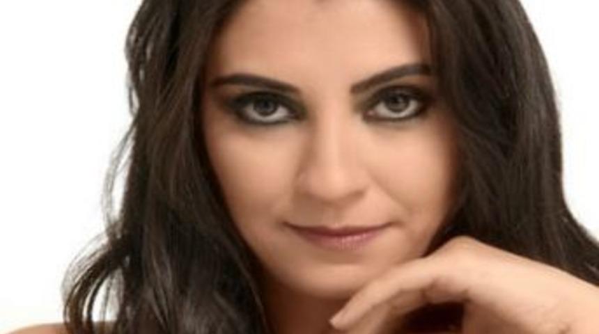 M&uuml;zik &Ouml;ğretmenine Okul &Ccedil;ıkışı Saldırı