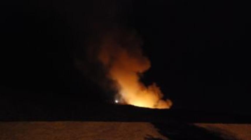 İzmir &Ccedil;&ouml;pl&uuml;ğ&uuml;nde Yangın