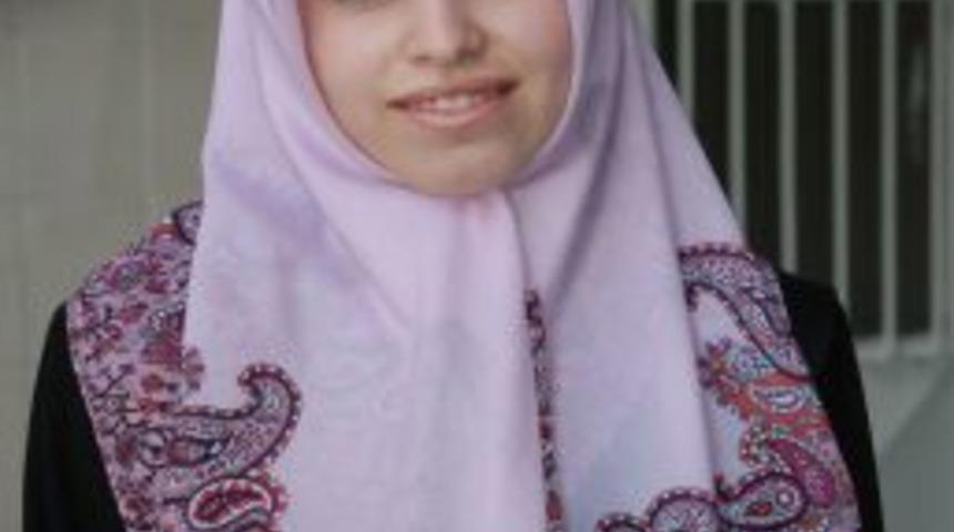 16 Yaşındaki Fatma, Dokuz Ayda Hafız Oldu