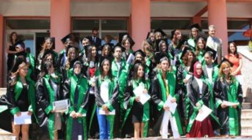 Kandıra Meslek Yüksek Okulu’nda Kep Töreni Düzenlendi