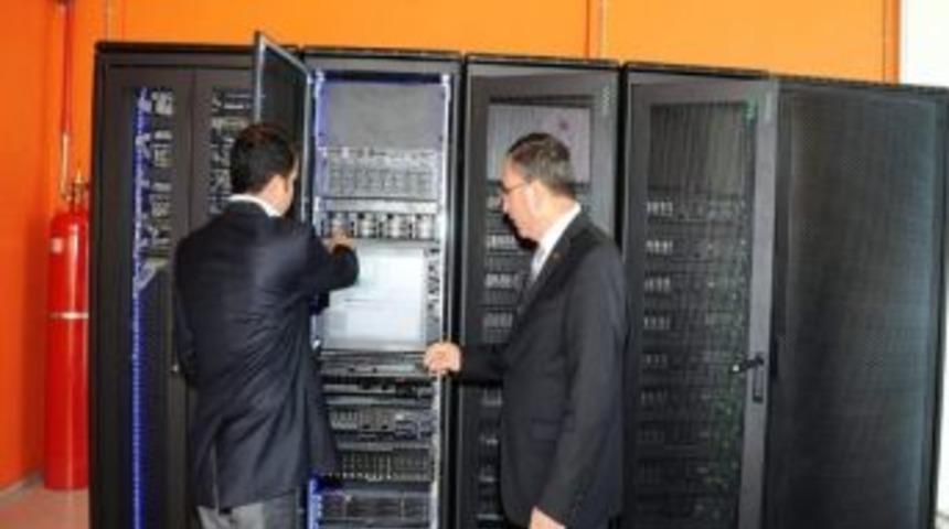 Ahi Evran &Uuml;niversitesine Ulusal Y&uuml;ksek Başarımlı Hesaplama Merkezi Kuruldu