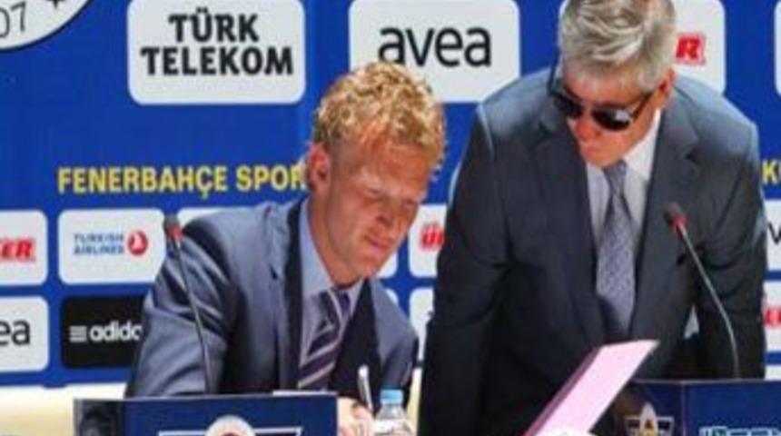 Liverpoollu Dirk Kuyt, Resmen Fenerbah&ccedil;e'de