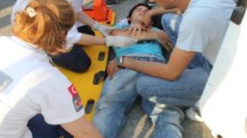 Kaynarca&rsquo;da Trafik Kazası 1 Yaralı