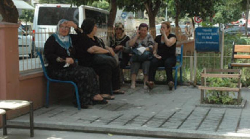 Gen&ccedil; kızlar denizde boğuldu