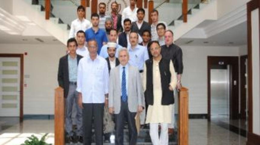 Hindistanlı Akademisyenler Hasan Kalyoncu &Uuml;niversitesi&rsquo;nde