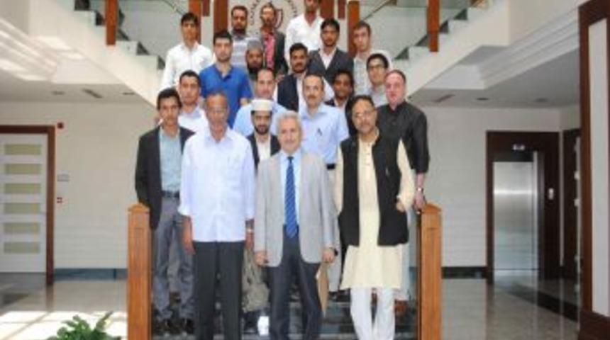 Hindistanlı Akademisyenler, Hasan Kalyoncu &Uuml;niversitesi'nde