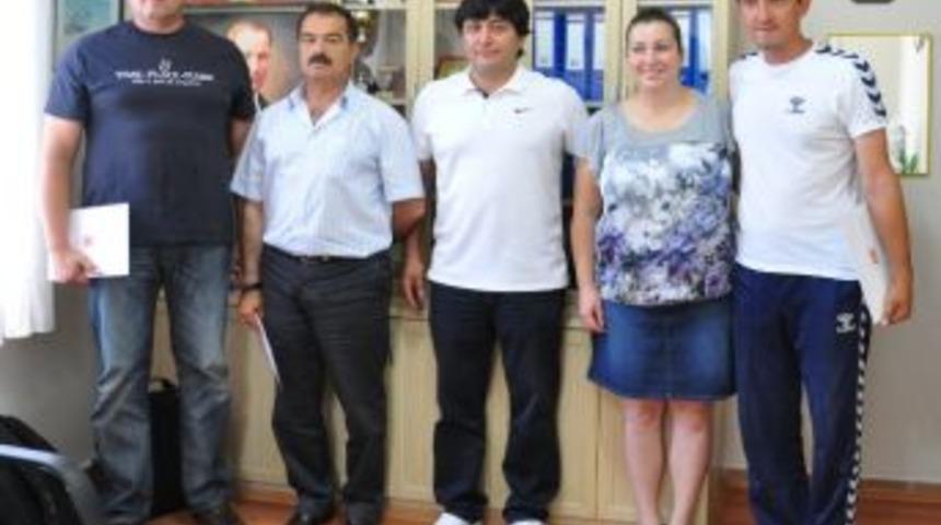 Federasyondan Bodrum'da Voleybolu Destekleyen Okullara Teşekk&uuml;r