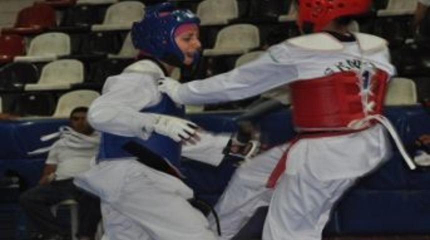 Tekvando Se&ccedil;meleri Yapıldı