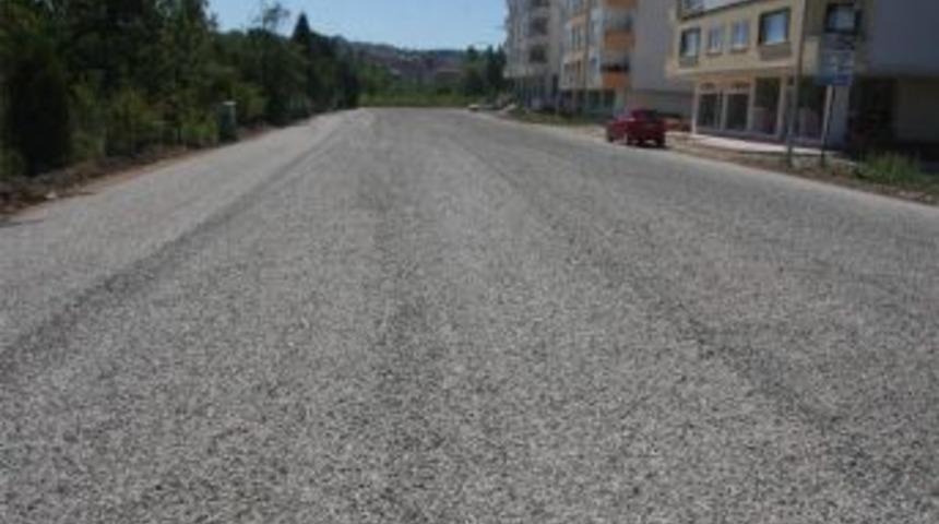 Belediye Asfalt &Ccedil;alışmalarına Devam Ediyor