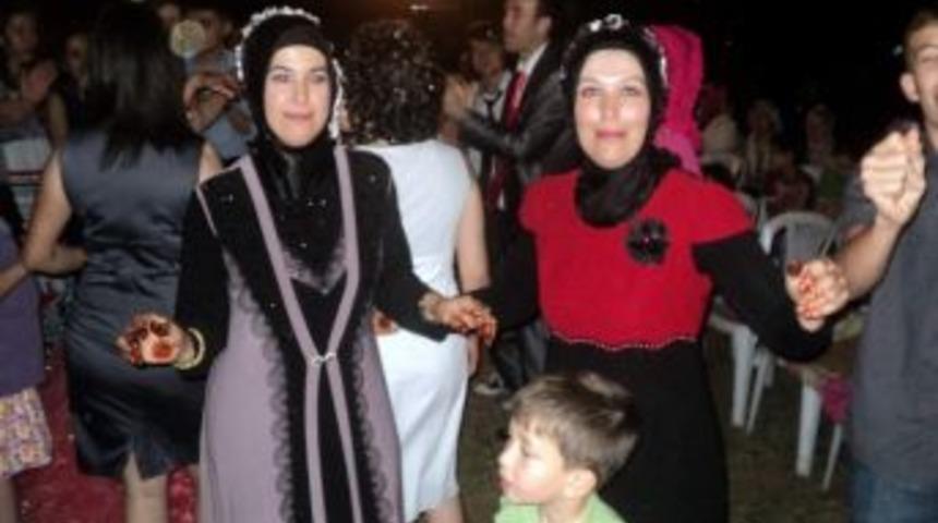 Son D&uuml;ğ&uuml;n Mahalleliyi &Uuml;zd&uuml;