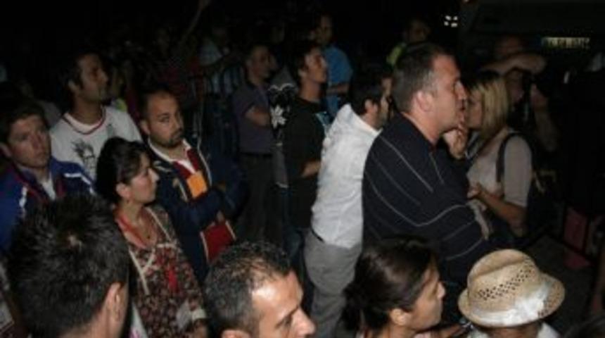 Gazetecilerden Belediyeye Tepki