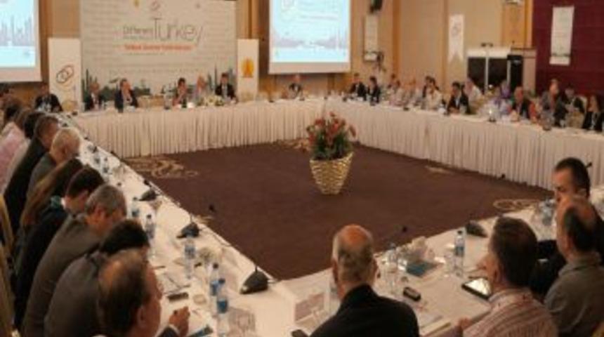 Abant Platformu, 'T&uuml;rkiye &Uuml;zerine Farklı Bakışlar' Konusuyla Başladı