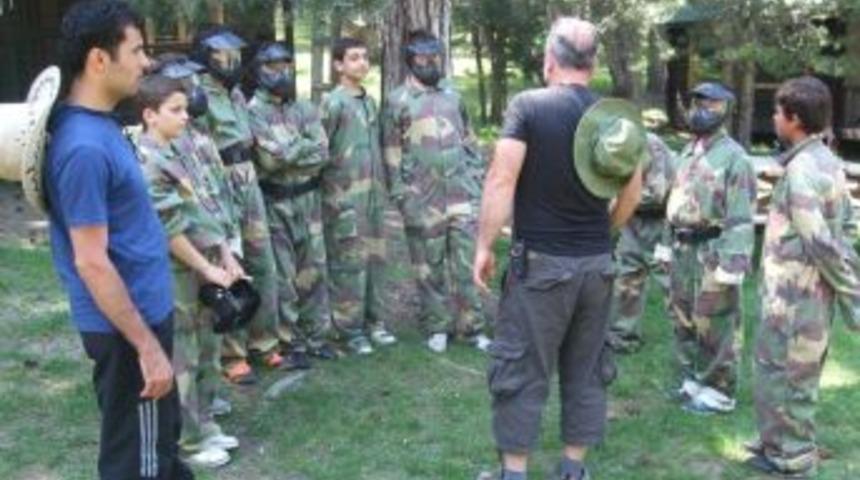 &Ouml;ğrenciler Yaz Okulunda Stres Attı