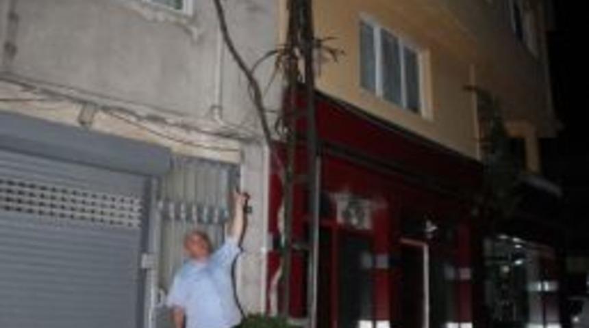 Bir Haftadır Sokak Lambaları Yanmayan Mahalleli İsyan Etti