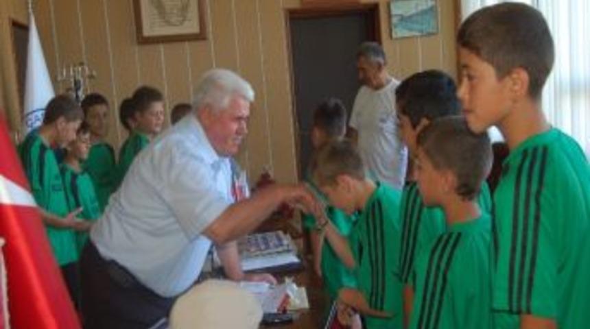 &Ccedil;ardakspor'dan Yaz Okulu