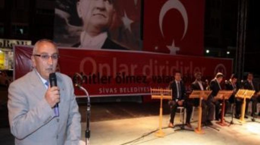 Şehitler İ&ccedil;in Anma Programı D&uuml;zenlendi