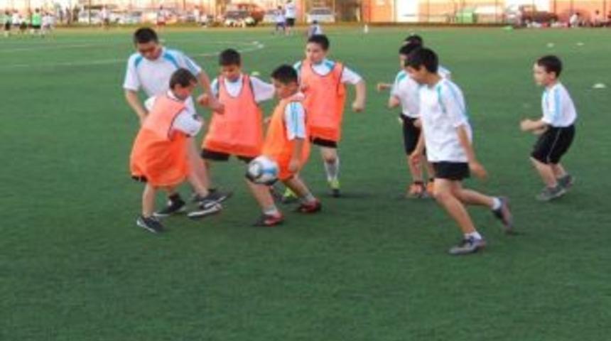 Tuğlaspor Yaz Futbol Okulu Başladı