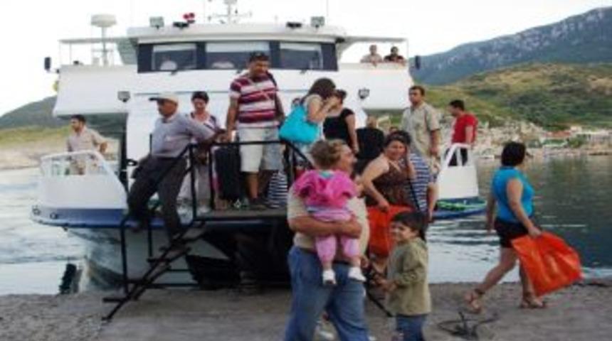 Fo&ccedil;a-karaburun-mordoğan Seferleri Kaldığı Yerden Devam Ediyor