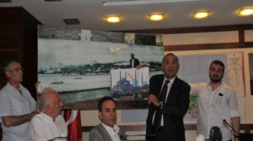 G&uuml;rsel Tekin: İstanbul&rsquo;u Botoksladılar