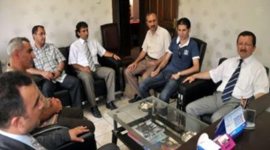 Diyarbakır Emniyet M&uuml;d&uuml;r&uuml; Sağlam'dan G&uuml;neydoğu Gazeteciler Cemiyeti'ne Ziyaret