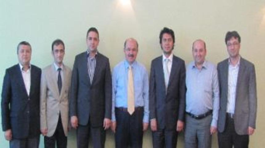 Ak Parti Konya İl Tanıtım Ve Medya Biriminden &Ccedil;elik&rsquo;e Ziyaret