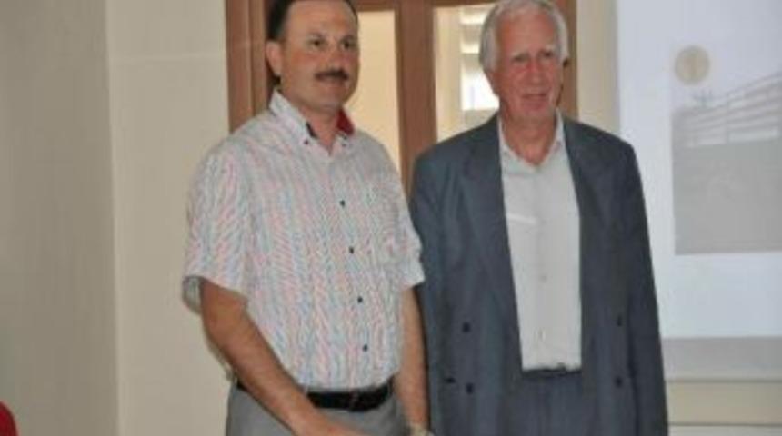 &Ccedil;ekler Soma&rsquo;ya Atık Su Arıtma Tesisi İ&ccedil;in Geldi