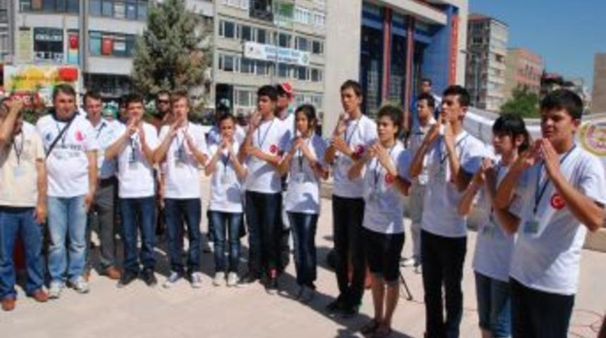 Denizli 7. İşitme Engelliler K&uuml;lt&uuml;r Ve Sanat Festivali Başladı