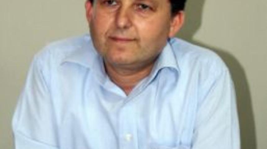 Prof. Dr. &Ouml;mer &Ouml;zkan İlk Y&uuml;z Nakli Olan Uğur Acar&rsquo;la Birlikte Uşak&rsquo;a Geliyor