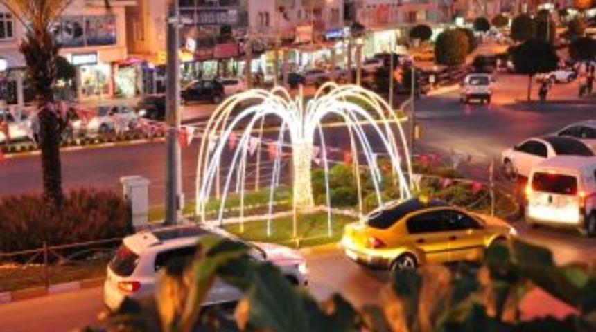 Manavgat'ta Işıklandırma &Ccedil;alışmaları Devam Ediyor