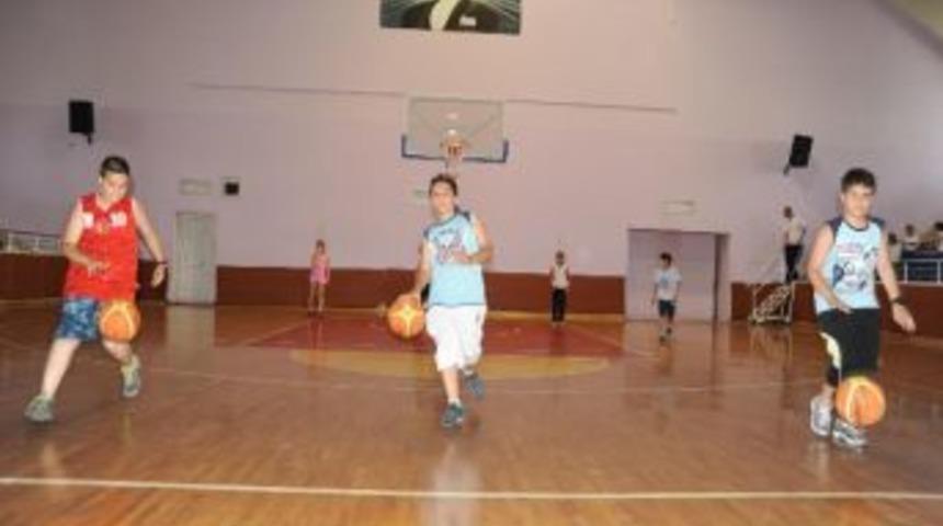 Aydın Belediyesi &Ccedil;ocuk K&uuml;lt&uuml;r Merkezleri Yaz Etkinliklerine Yoğun İlgi